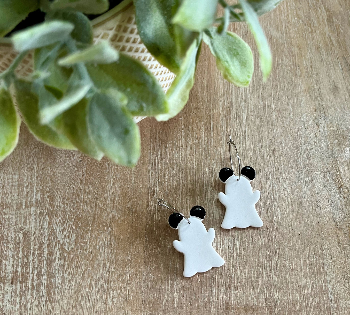 Mouse Ghost Hoops