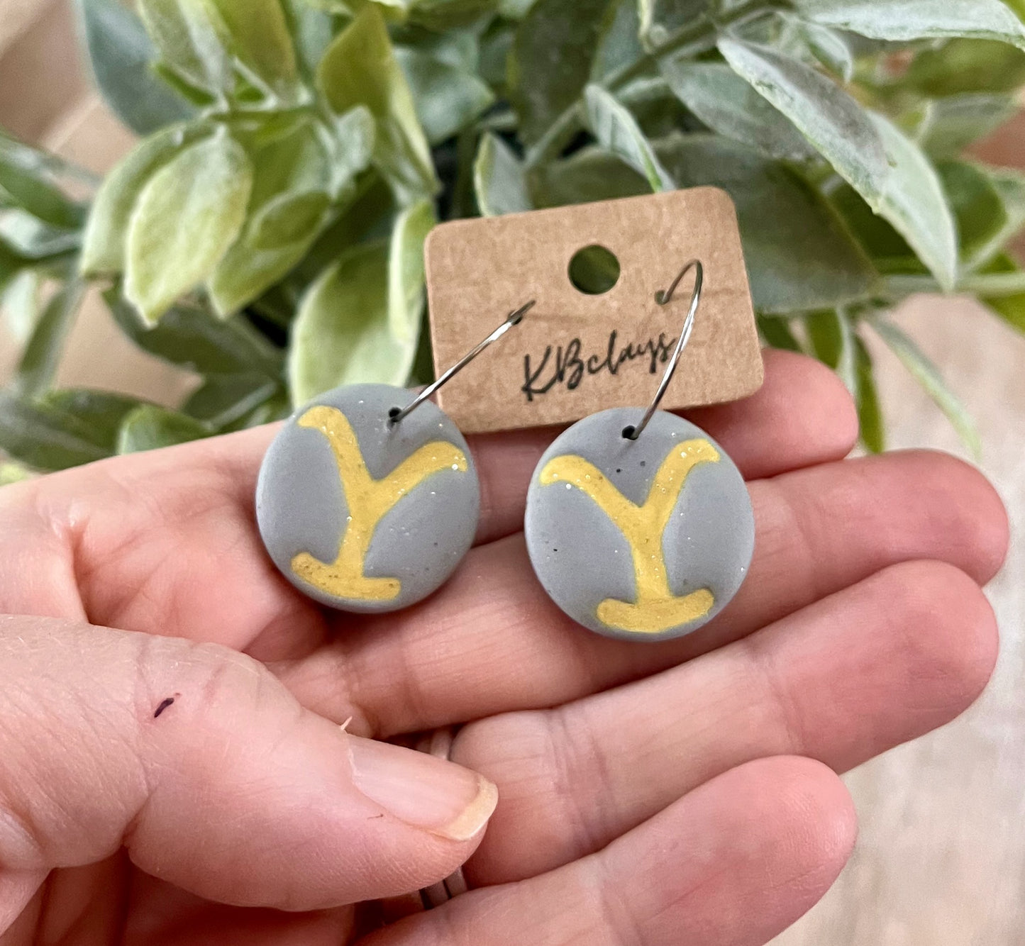 Y-Stone Gray Hoops