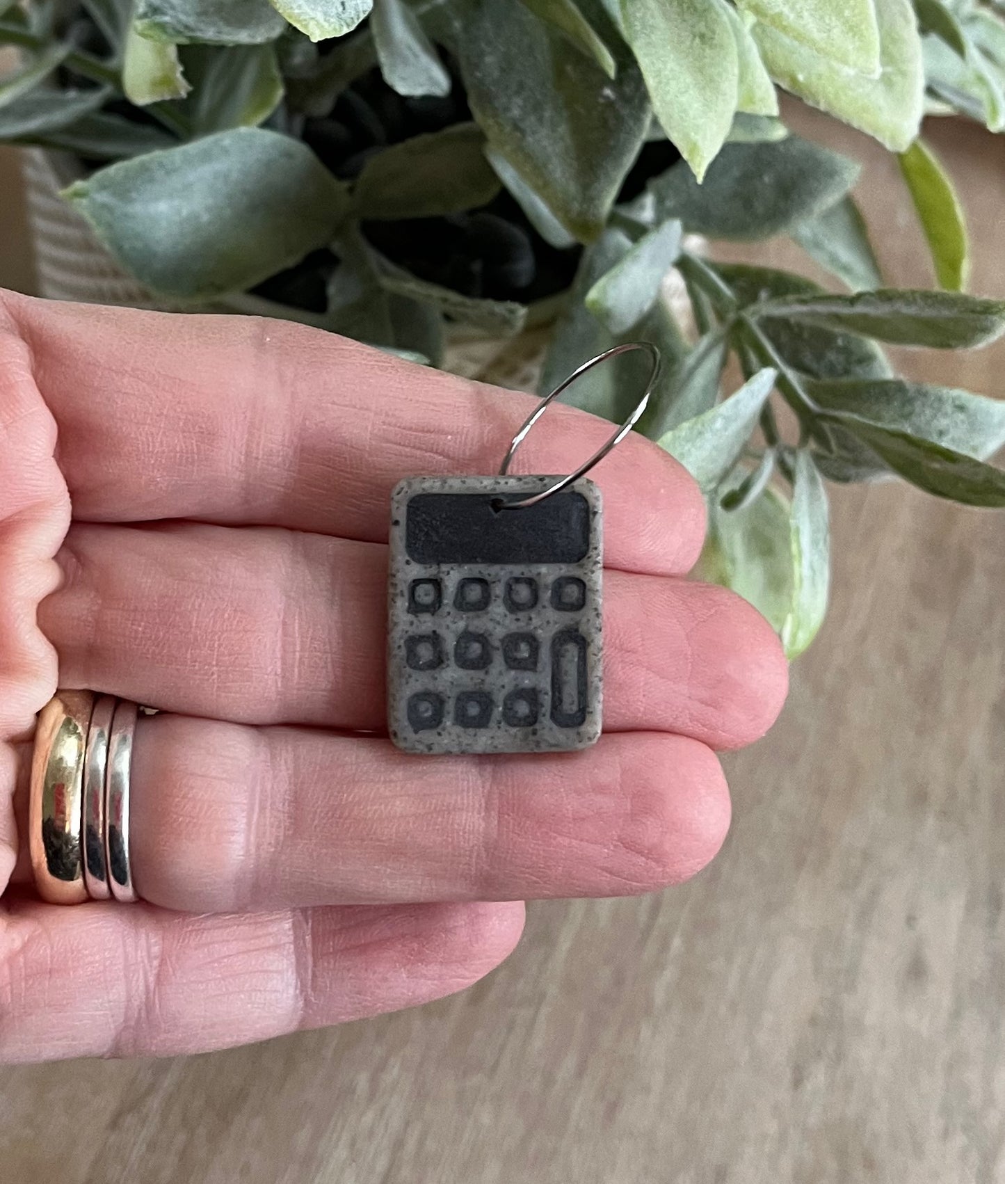 Calculator Hoops