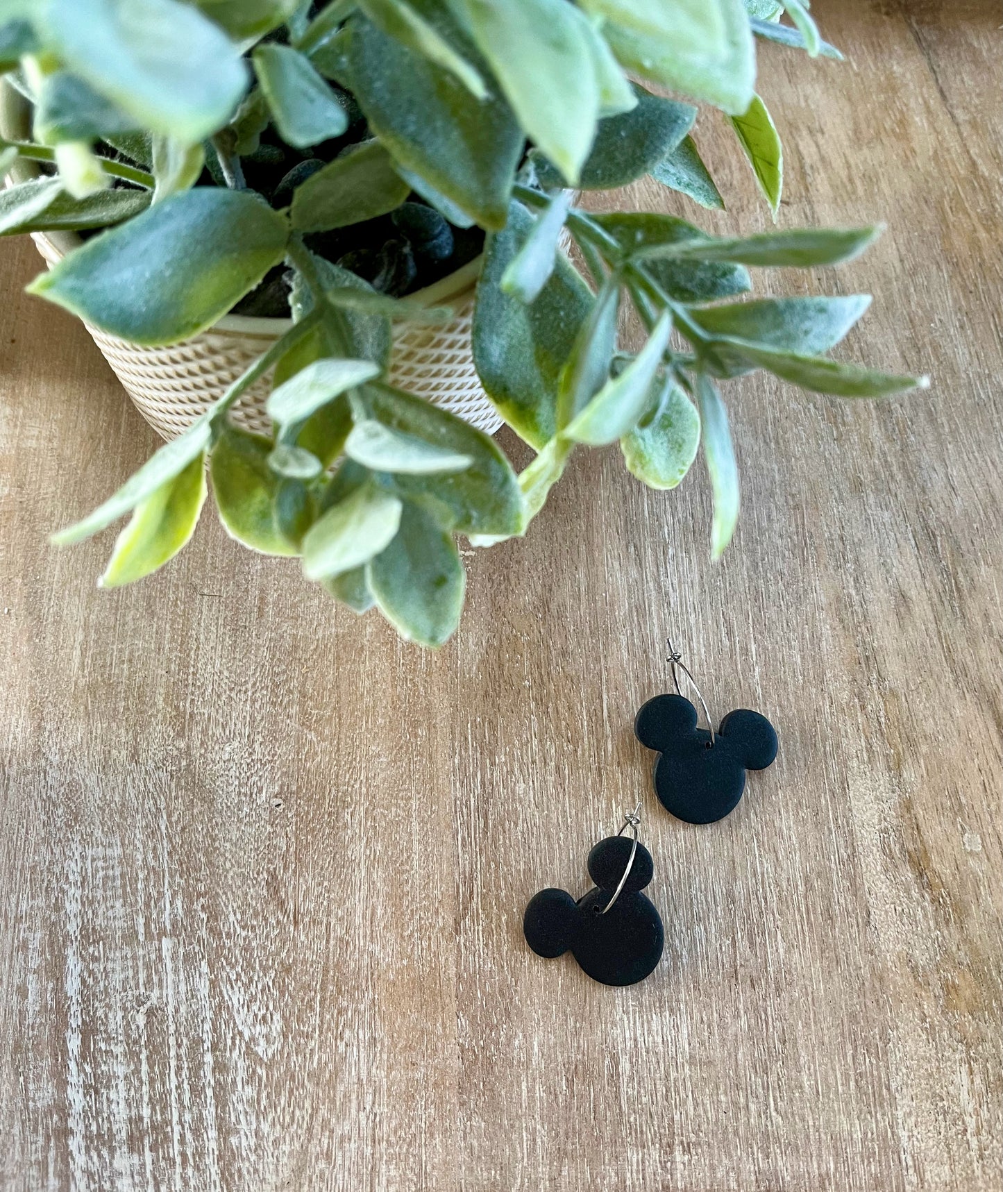 Magical Mouse Hoops