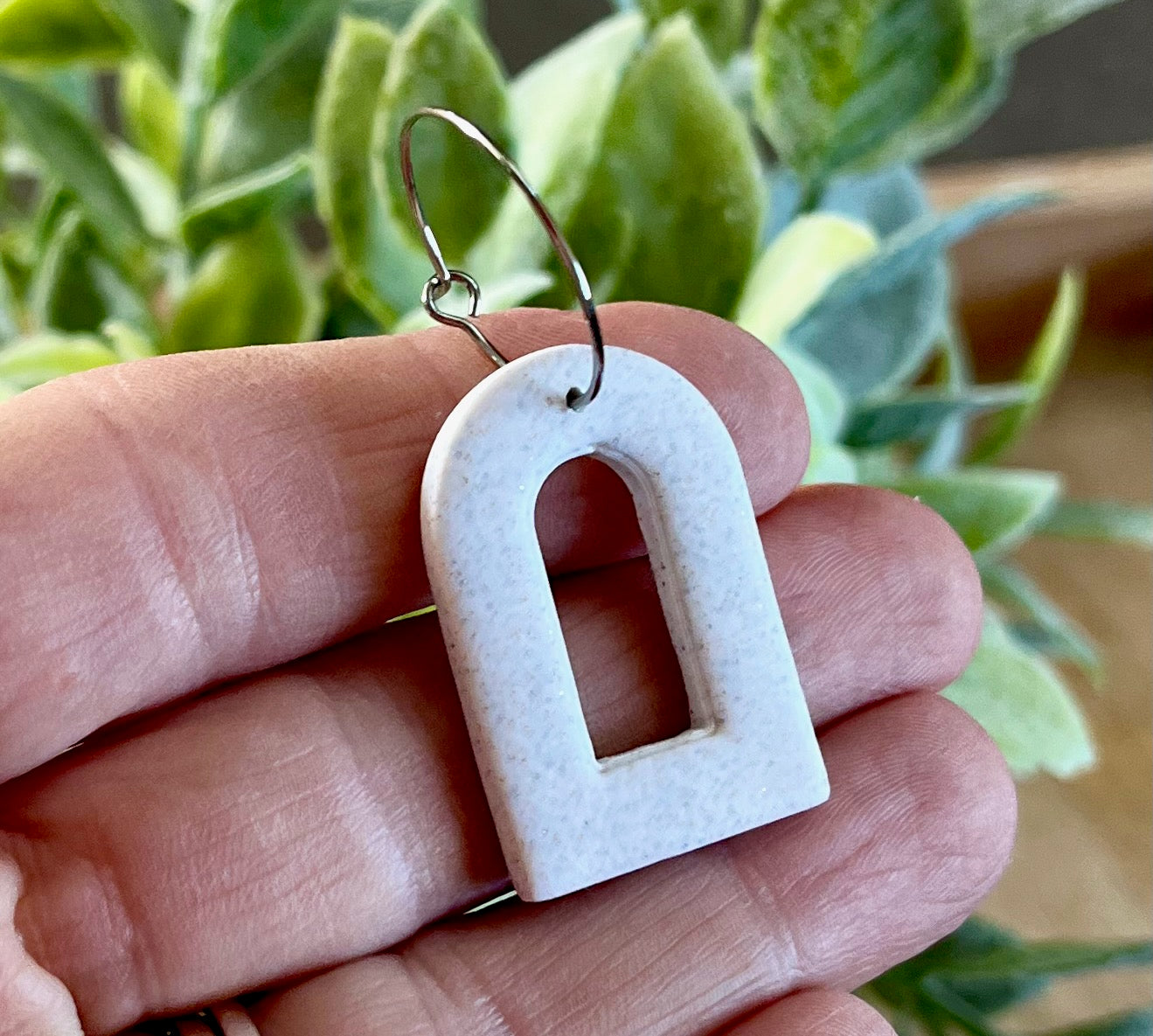 Off-White Arch Hoops