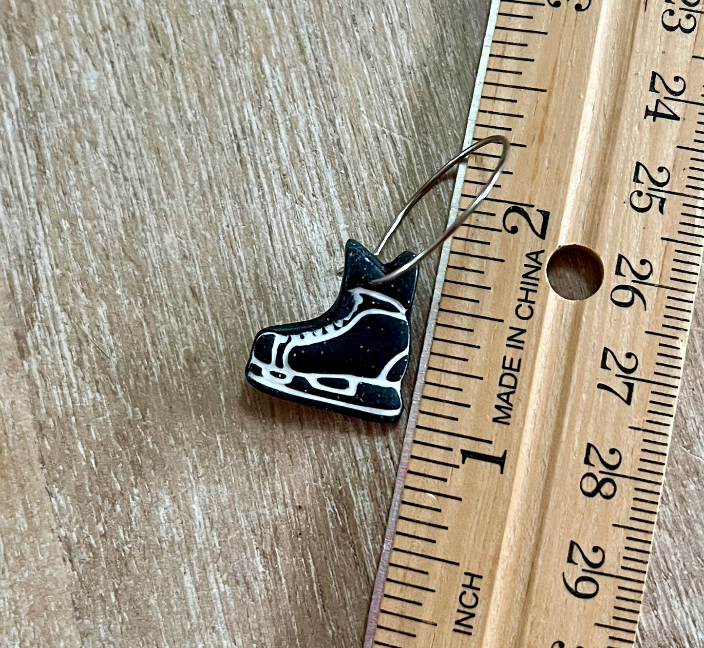 Small Hockey Skates Hoops