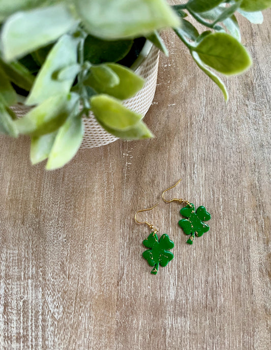 Medium 4 Leaf Clover Dangles.