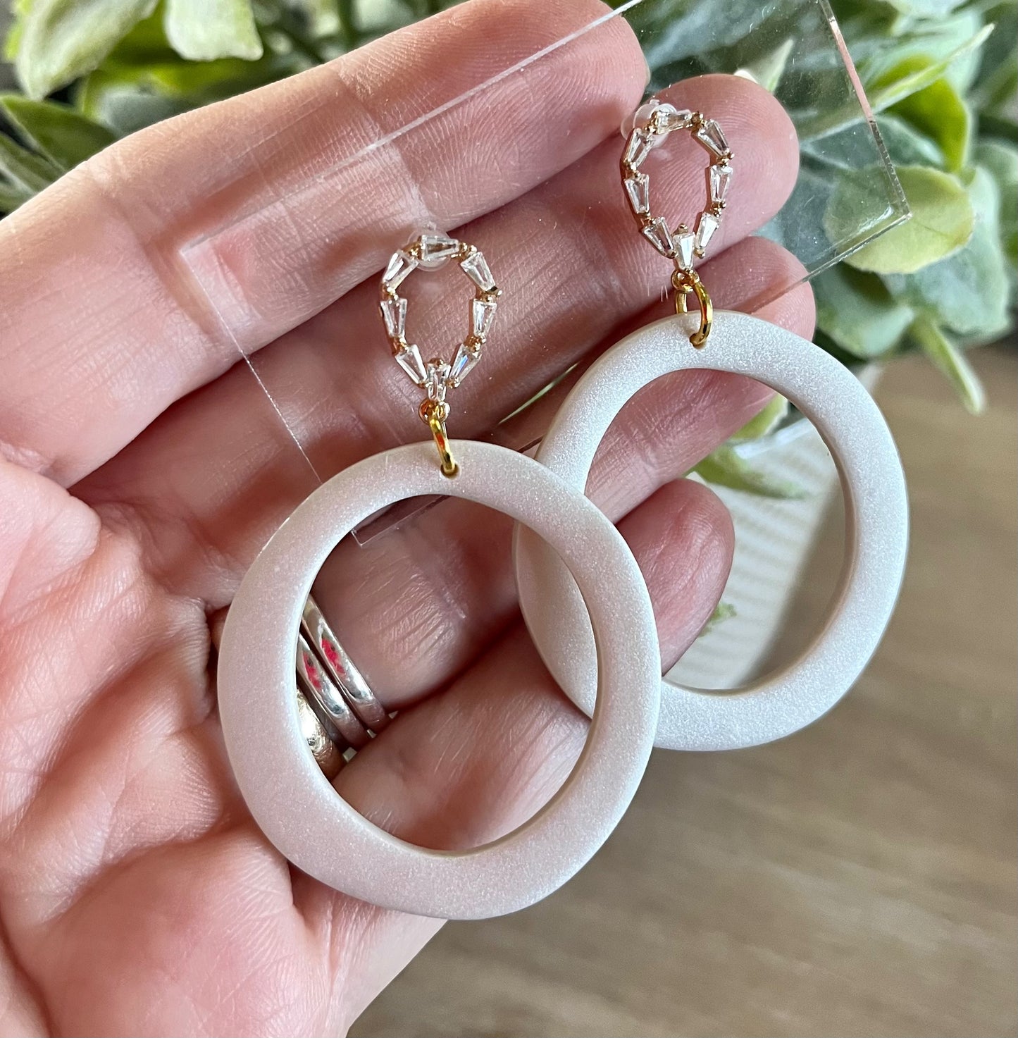 Circle Dangles